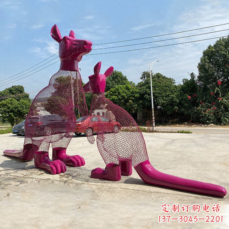 泸州不锈钢袋鼠雕塑给公园带来美好景观