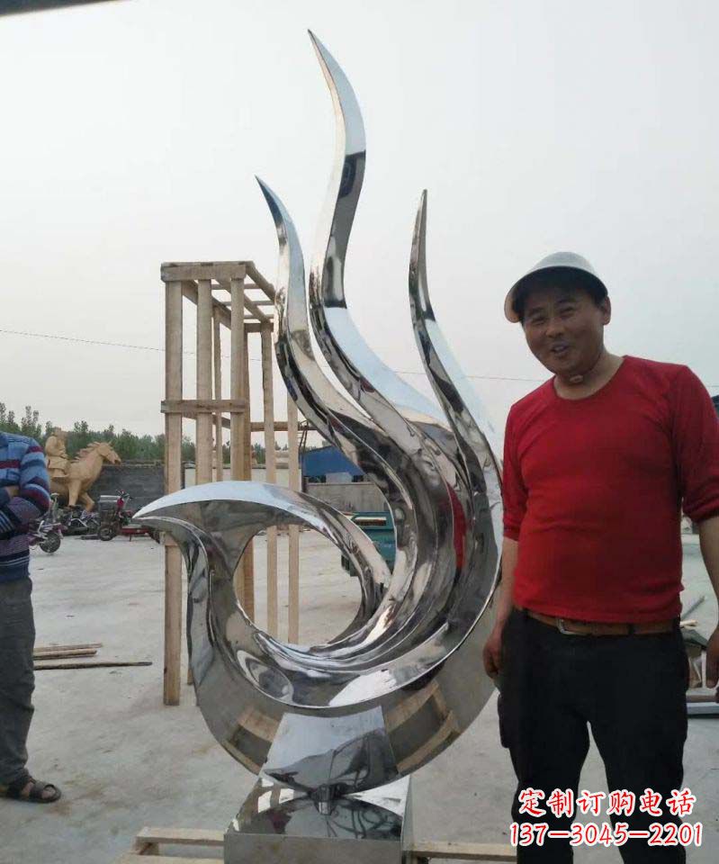 泸州不锈钢艺术之美——凤凰雕塑