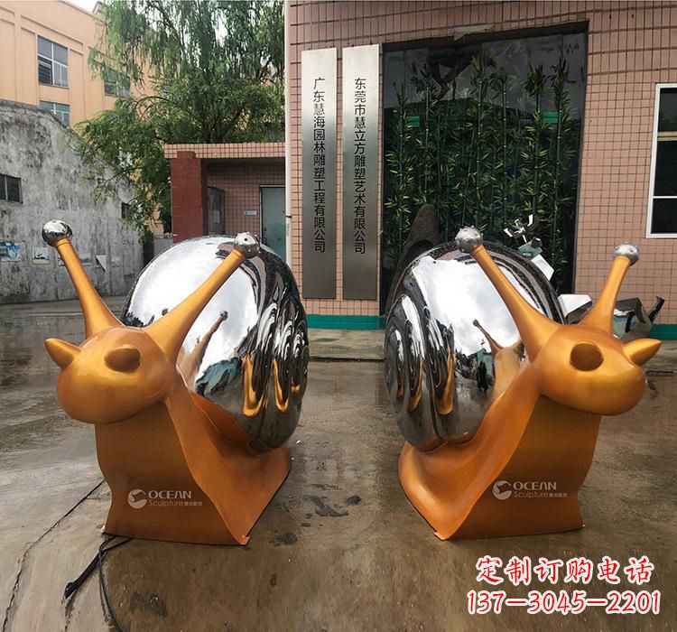 泸州不锈钢蜗牛雕塑——精致美观的园林装饰