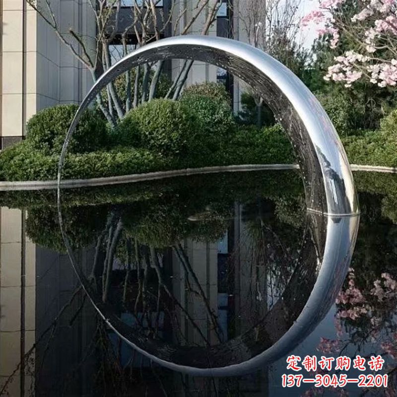 泸州不锈钢月亮雕塑璀璨照亮夜空