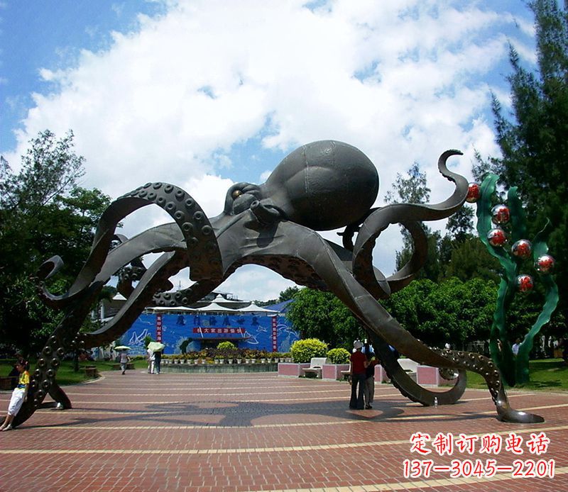 泸州不锈钢章鱼雕塑精美艺术品