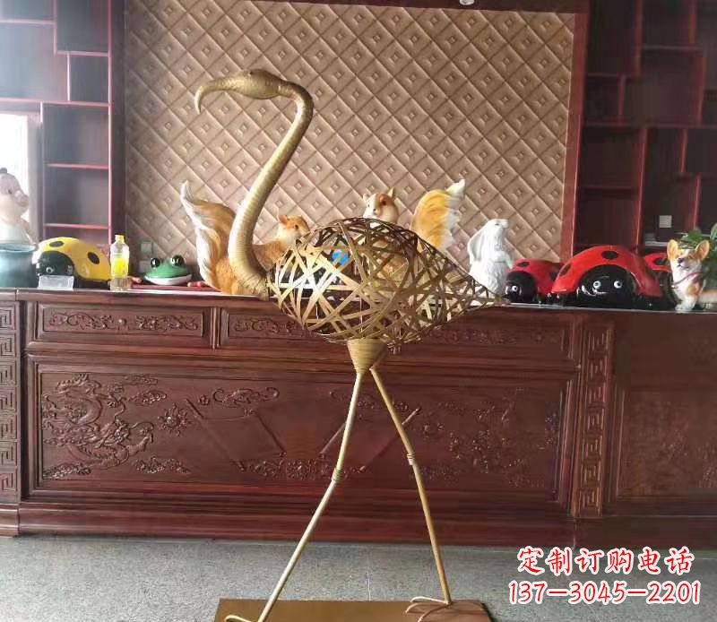 泸州火烈鸟雕塑精美绝伦