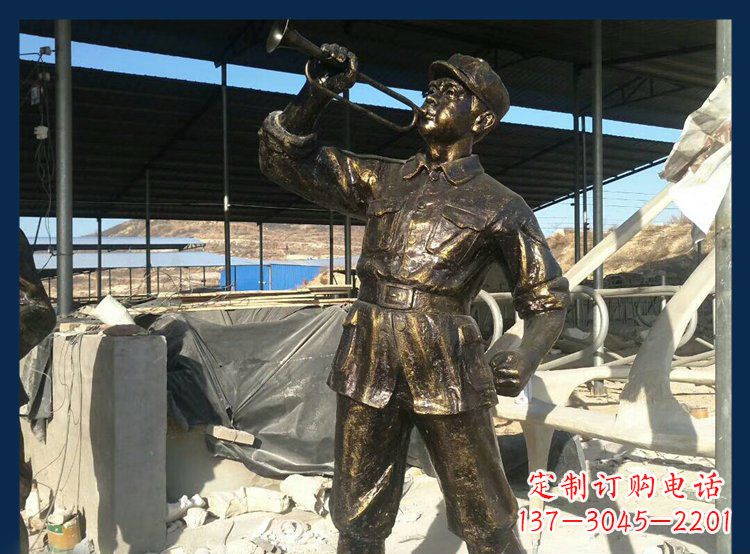 泸州冲锋号雕塑永远记住八路军