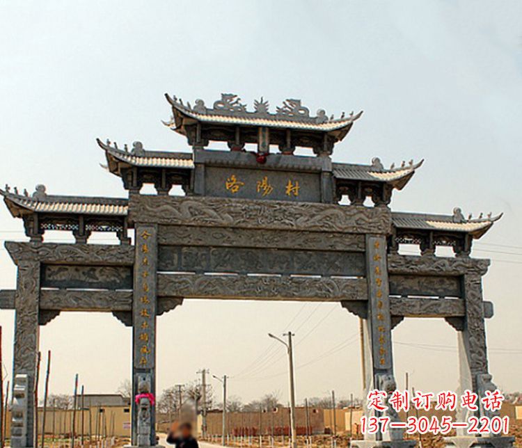 泸州牌坊雕塑——缅怀中国传统文化
