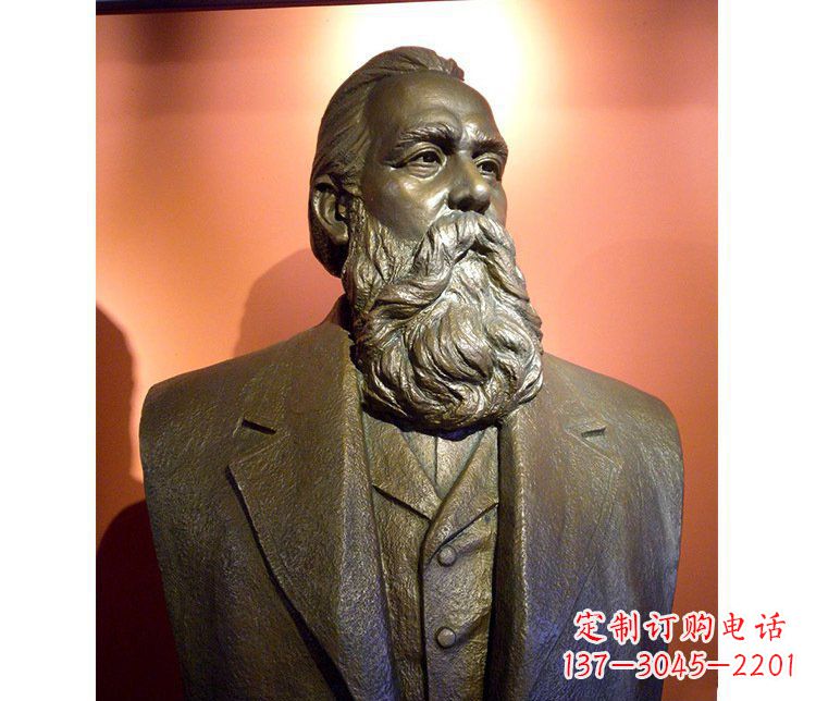 泸州达尔文校园铜雕塑传承自然之美