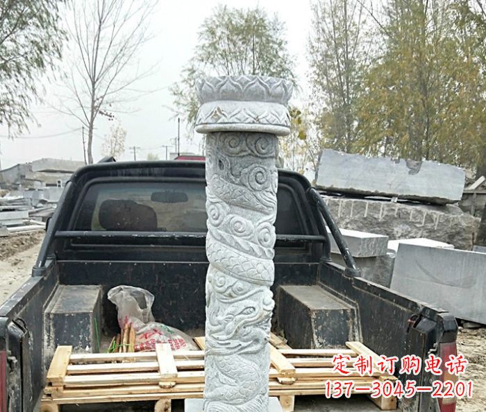 泸州大理石龙柱雕塑