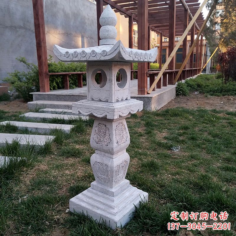 泸州大理石灯笼雕塑