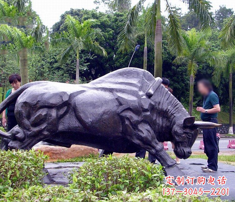 泸州大型公园动物牛铜雕塑