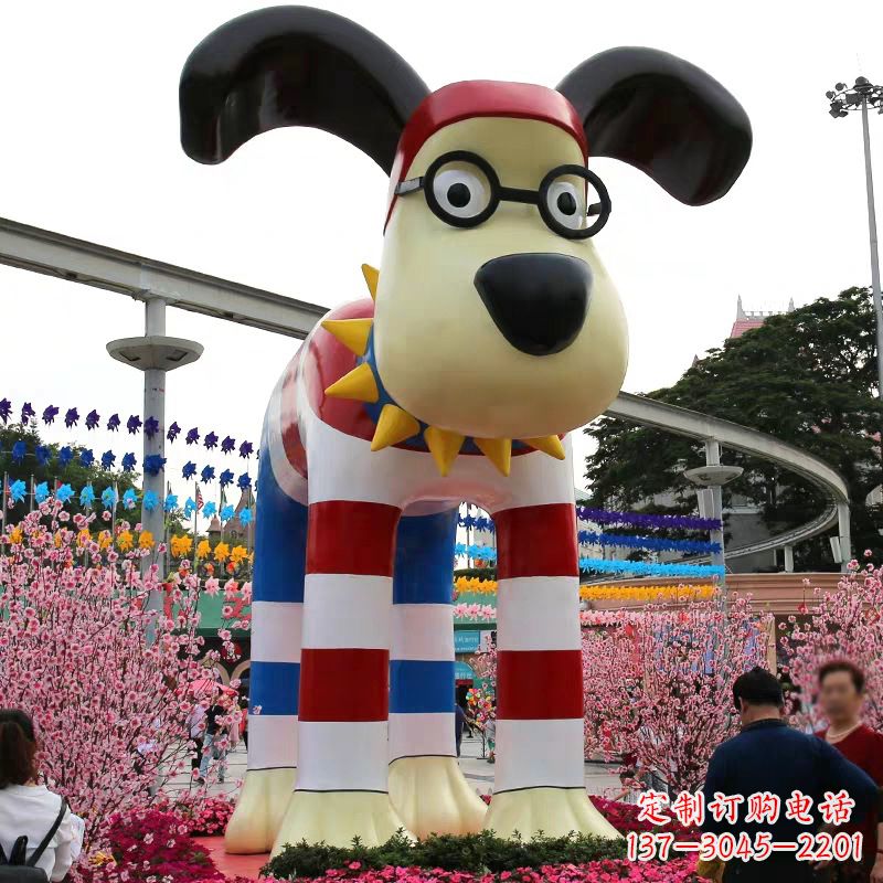 泸州大型卡通狗雕塑-商场广场动物景观美陈