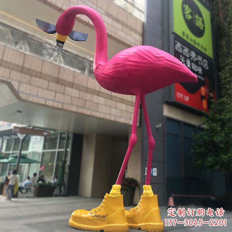 泸州大型卡通火烈鸟玻璃钢景观商场广场动物美陈雕塑
