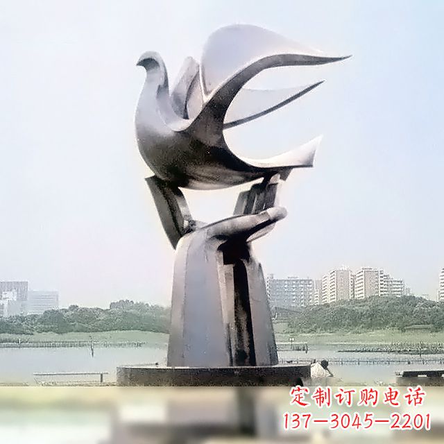 泸州精美鸽子雕塑