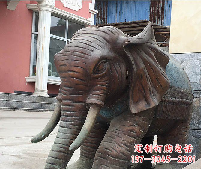 泸州动物大象公园铜雕摆件