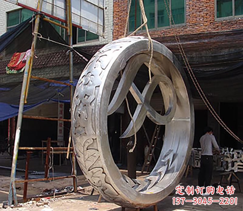 泸州精致环形不锈钢景观雕塑