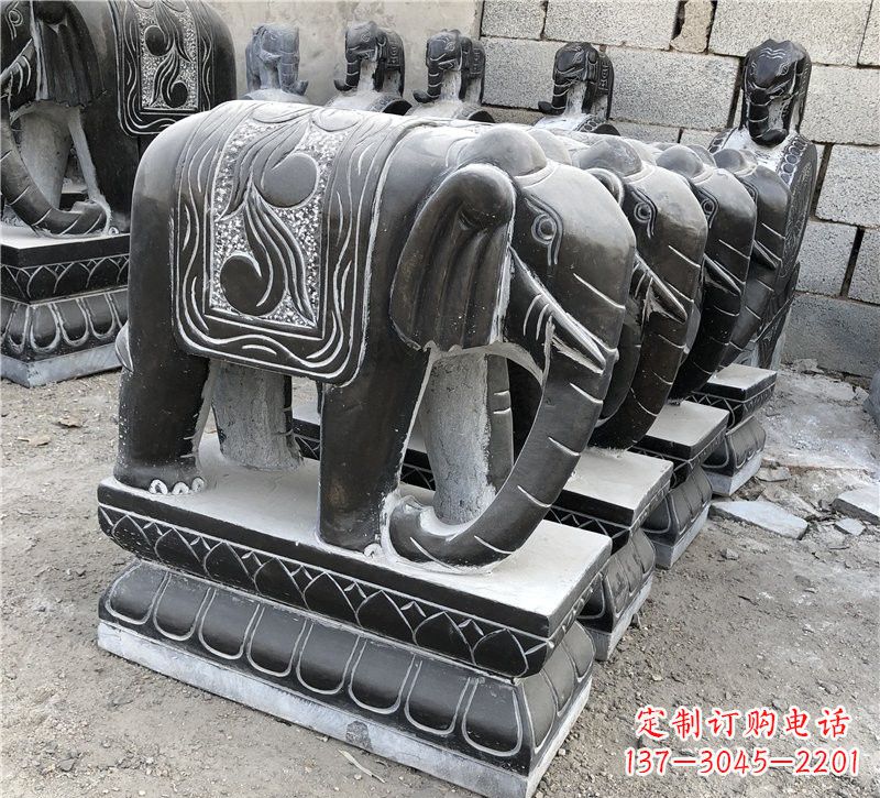 泸州仿古青石大象雕塑