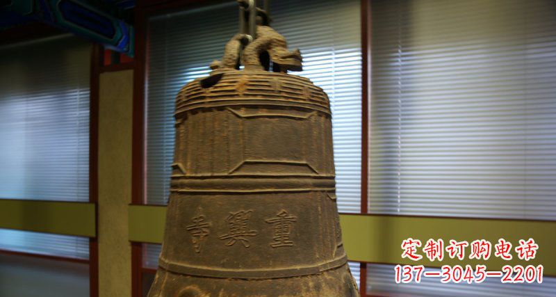 泸州仿古铜钟雕塑定制