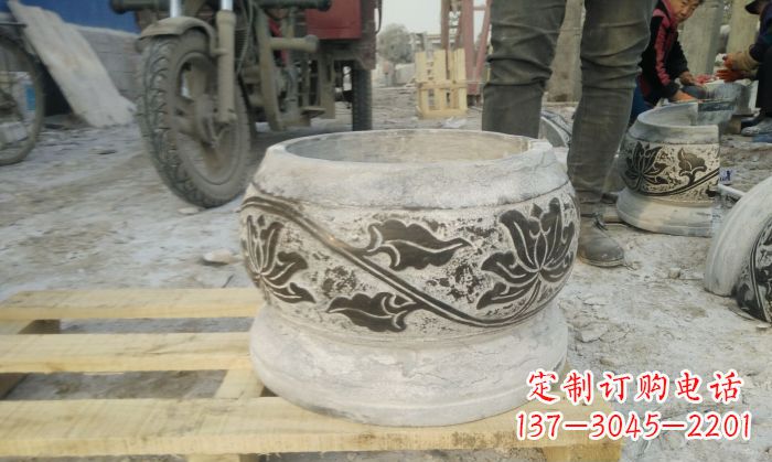 泸州仿古圆形水缸石雕塑