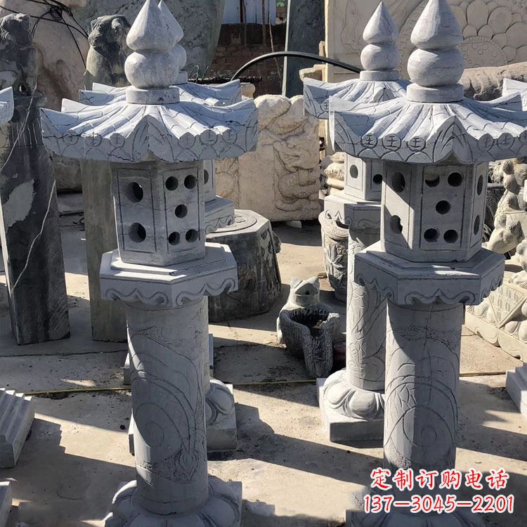 泸州中式仿古青石灯笼雕塑