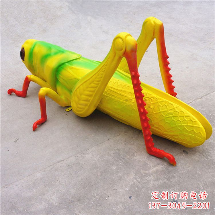 泸州仿真蝗虫玻璃钢蚂蚱雕塑