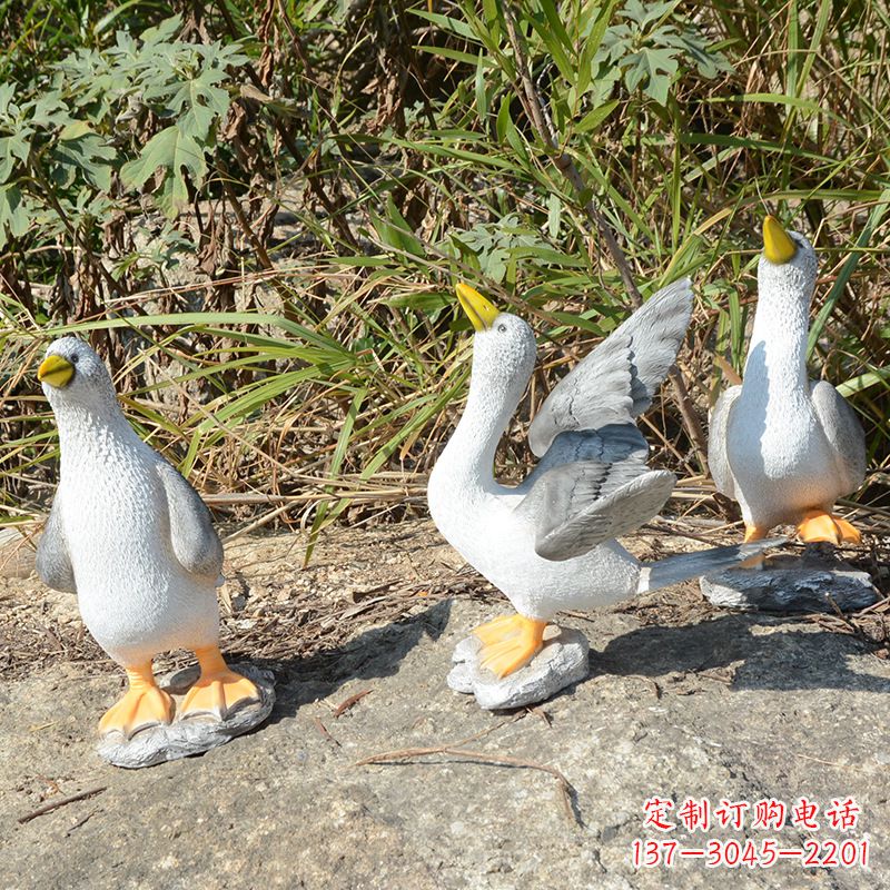 泸州象征和平的和平鸽雕塑