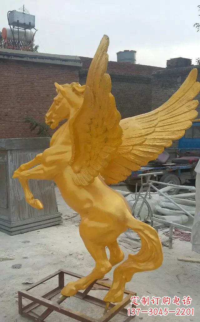 泸州飞马玻璃钢仿铜动物雕塑