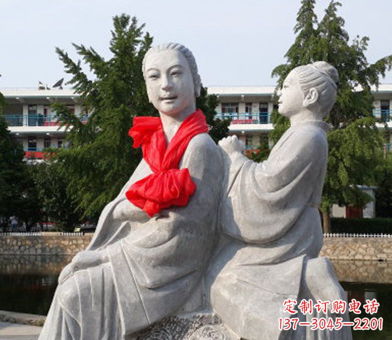 泸州爱与温柔——领雕”母亲”石雕景观装饰