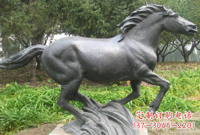 泸州奔马铜雕—精美雕塑处处闪耀灿烂光彩