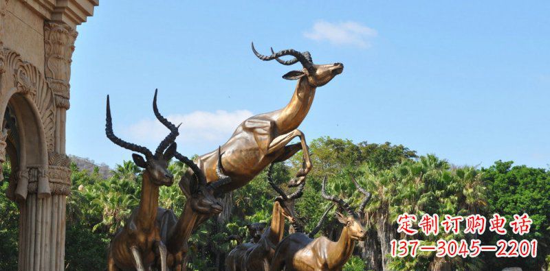 泸州跃动的羚羊雕塑