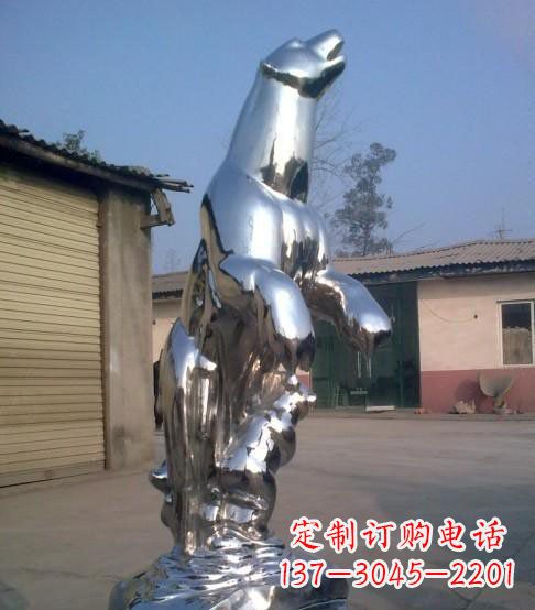 泸州公园不锈钢抽象北极熊动物雕塑