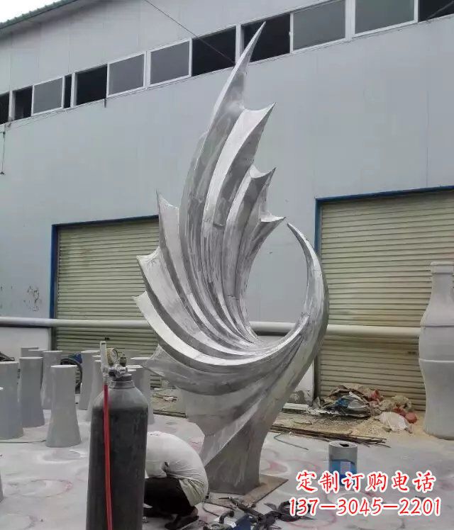 泸州 不锈钢凤凰抽象雕塑