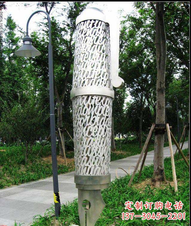 泸州公园和空间绚丽抽象钢笔雕塑