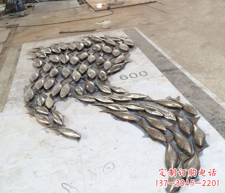 泸州多彩活力的不锈钢动物雕塑