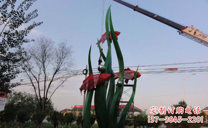 泸州欧洲风格鲤鱼不锈钢雕塑