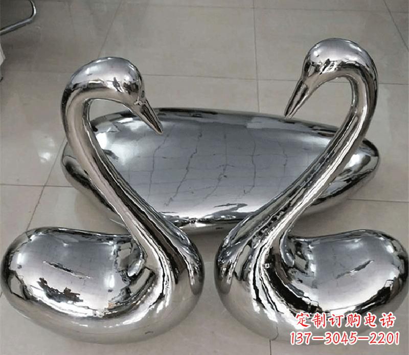 泸州高端定制不锈钢天鹅雕塑