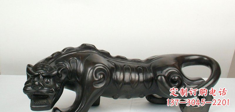 泸州公园抽象老虎动物雕塑