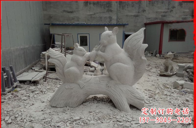 泸州中领雕塑 松鼠之爱 石雕定制