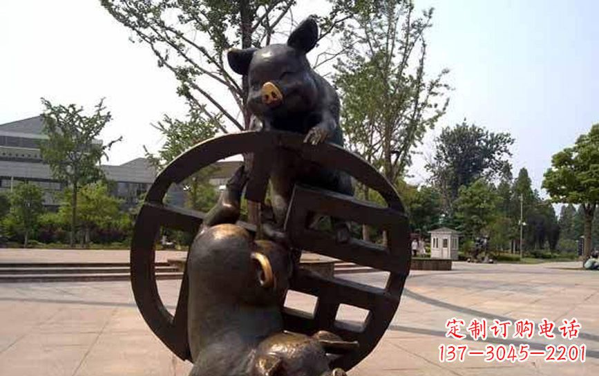 泸州中领雕塑——动物猪铜雕