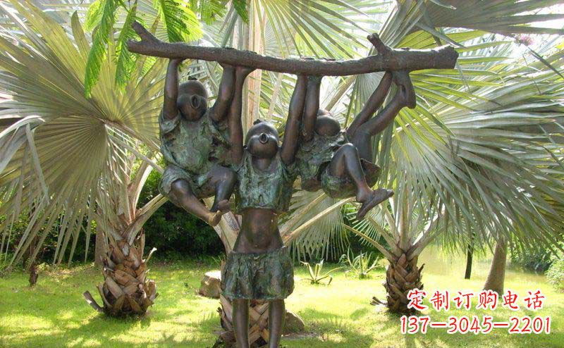 泸州激发童年梦想的树枝雕塑