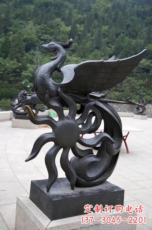 泸州天四灵朱雀神鸟雕塑——象征希望的贵族精神
