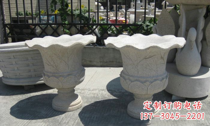 泸州大理石花盆雕塑