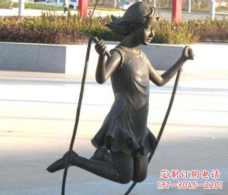 泸州汇聚灵动的青春,唯美女孩铜雕