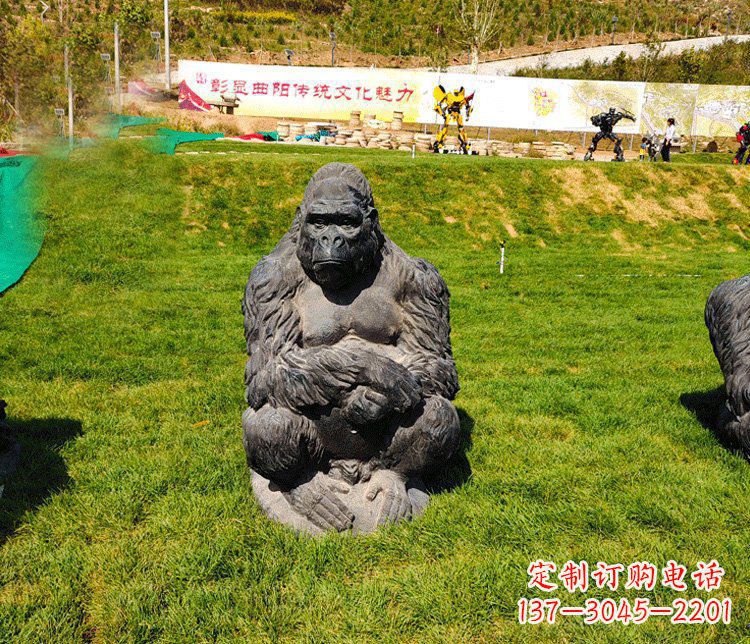 泸州公园铜雕大猩猩动物雕塑