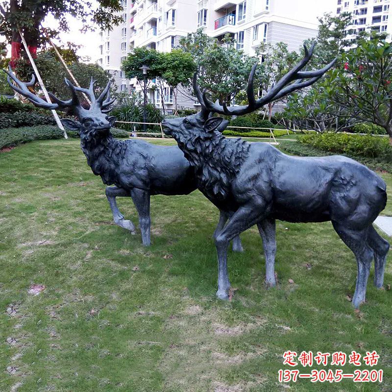 泸州公园铜雕公鹿草坪动物雕塑
