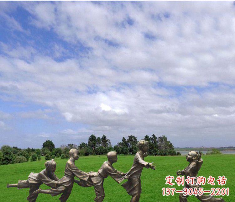 泸州铜雕老鹰抓小鸡游戏人物雕塑