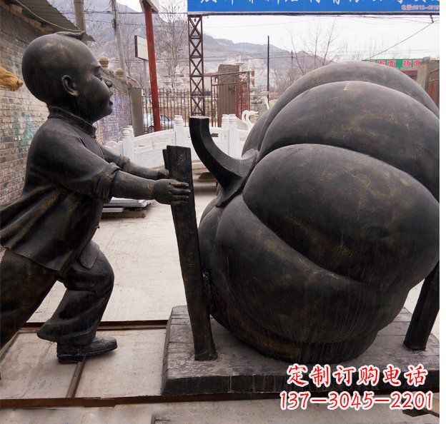 泸州精致男孩铜雕
