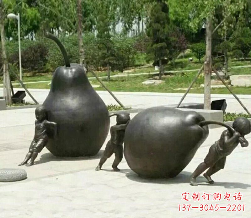 泸州迷人的孩童铜雕