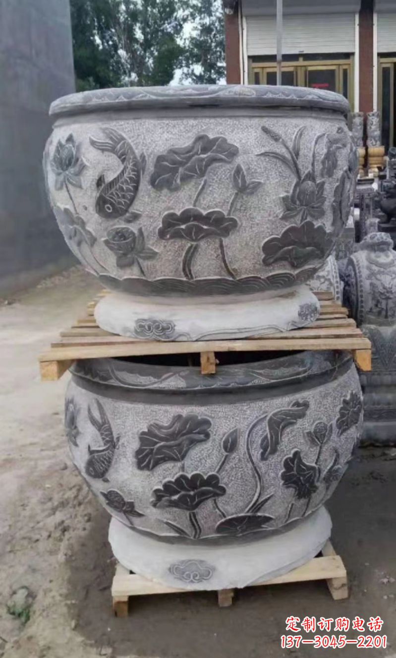 泸州精致的石头水缸雕塑,为您的公园小区增添美丽色彩