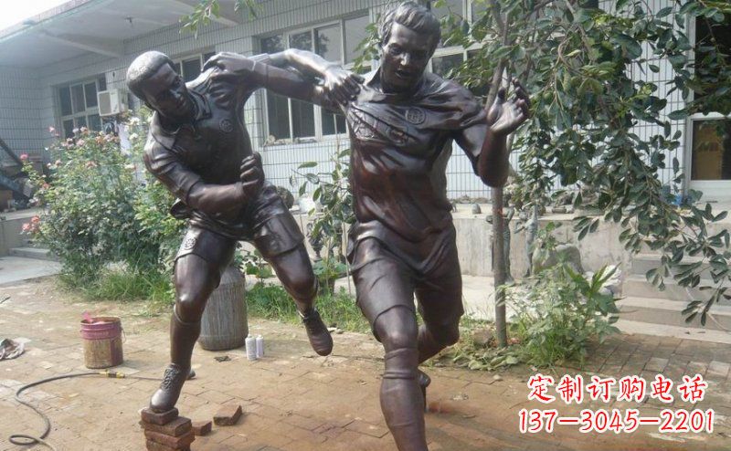 泸州领雕塑卓越的足球雕塑技艺