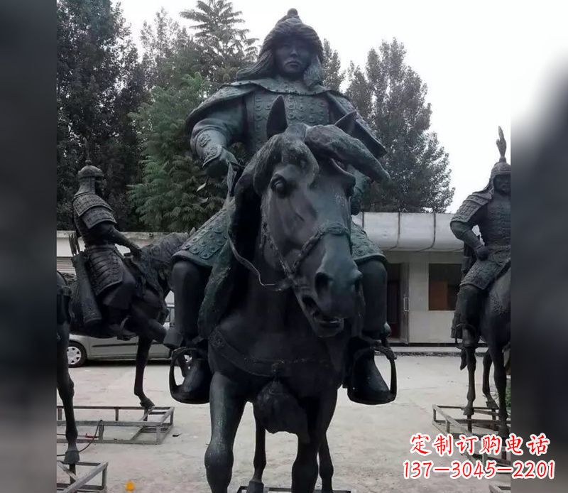泸州英姿飒爽古代将军骑马铜雕