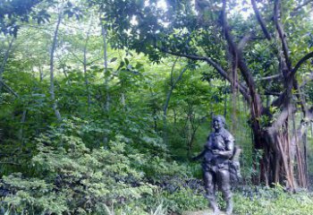 泸州铜雕西方女人人物雕塑