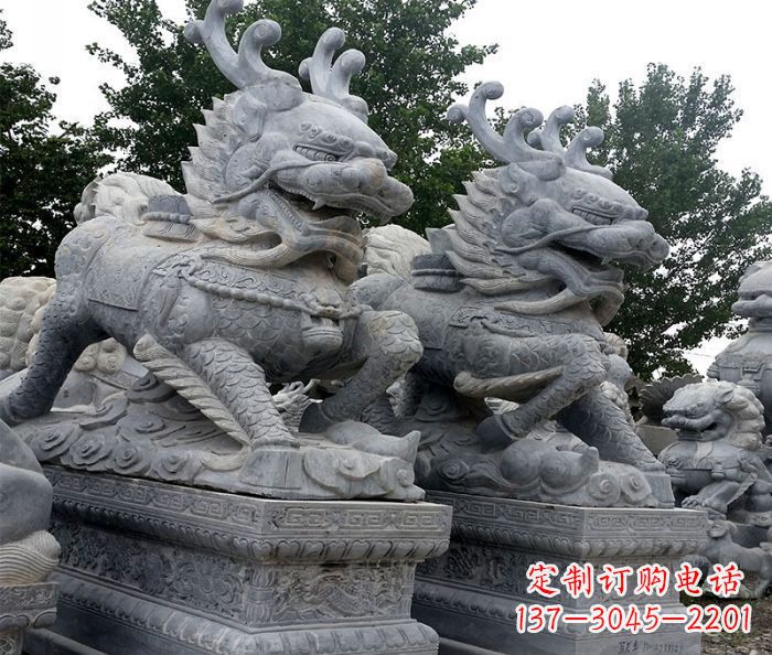 泸州古典精美麒麟雕塑